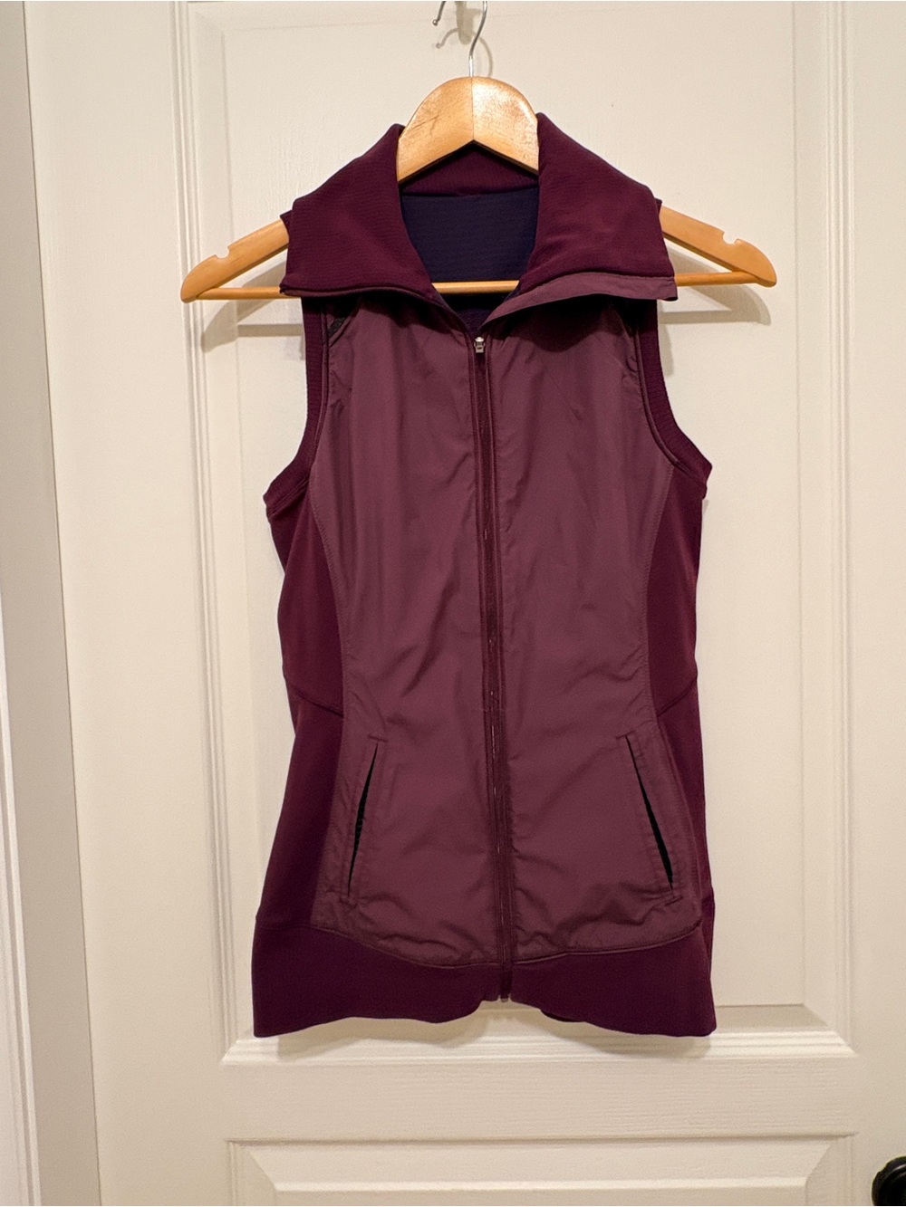 lululemon athletica Plum Zip-Front Sleeveless Vest